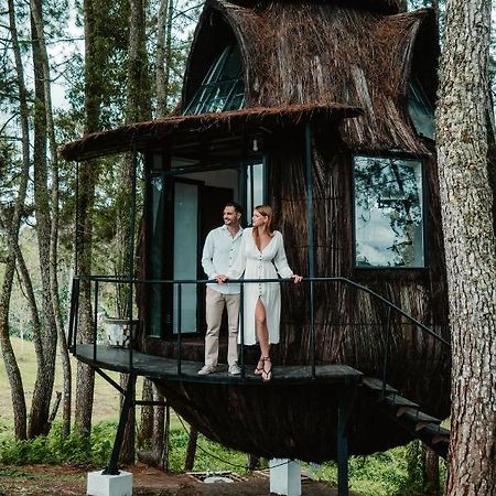 Toba Caldera Resort Parapat Εξωτερικό φωτογραφία